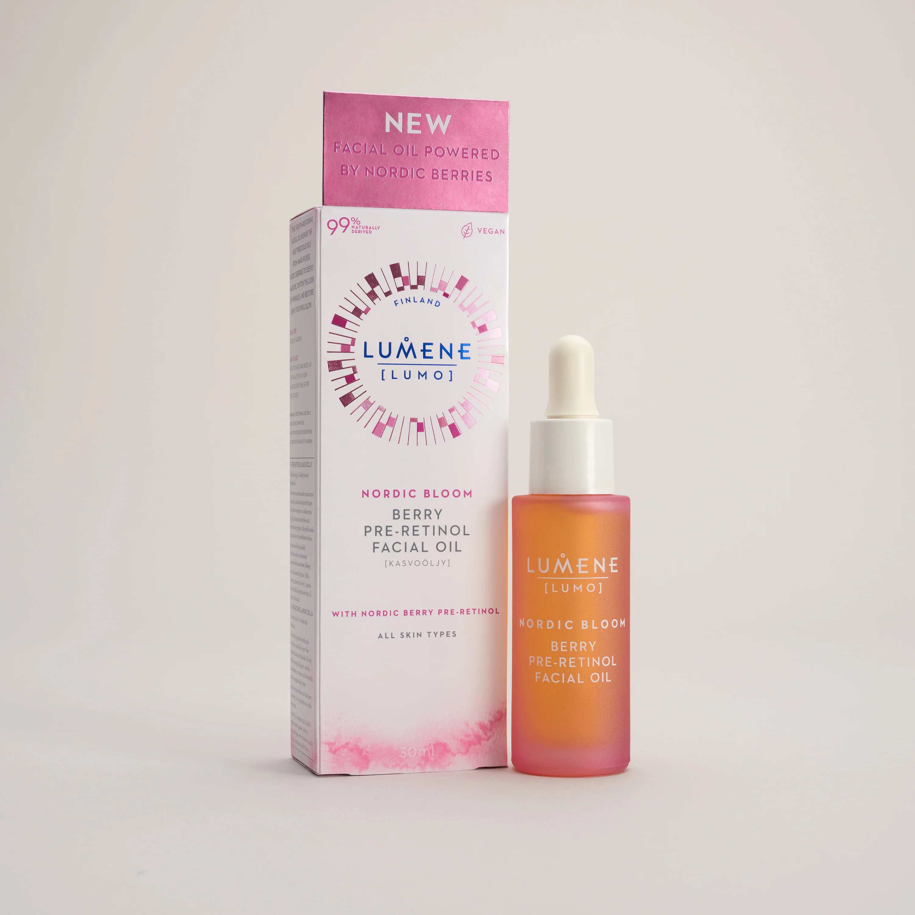 Berry Pre-Retinol Facial Oil - Image 3